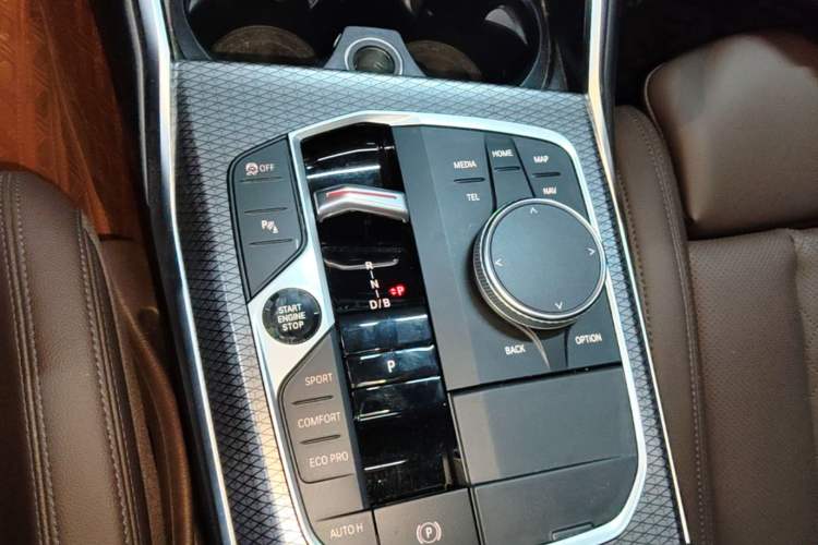 Used BMW i3 2023 eDrive 40 L Midnight Edition Gear Lever