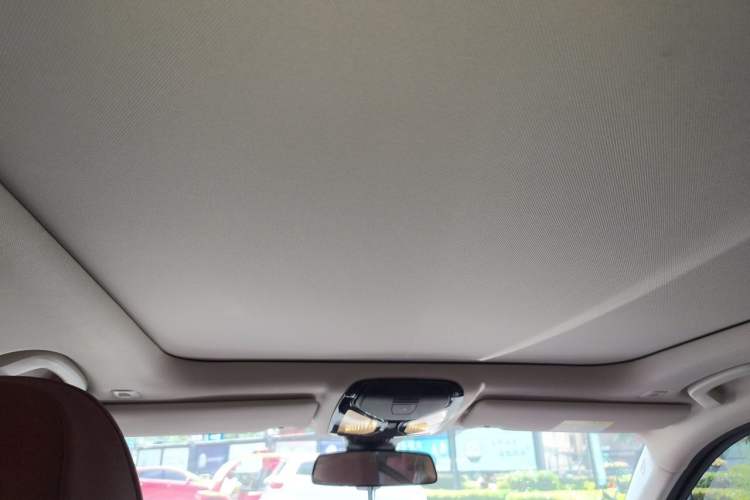 Used BMW i3 2023 eDrive 40 L Midnight Edition Headliner