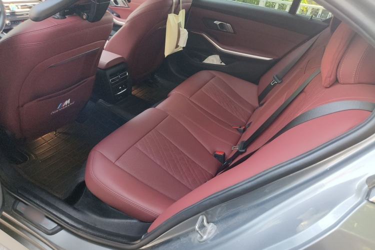 Used BMW i3 2023 eDrive 40 L Midnight Edition Left Rear Seat