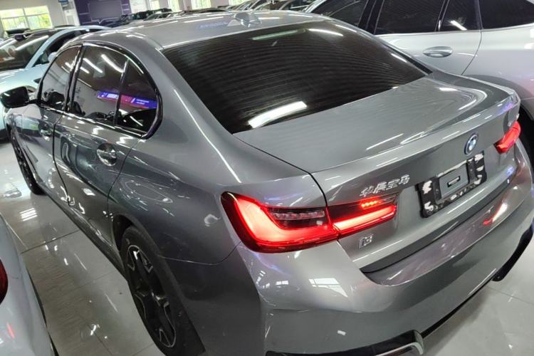 Used BMW i3 2023 eDrive 40 L Midnight Edition Rear Left 45 Deg