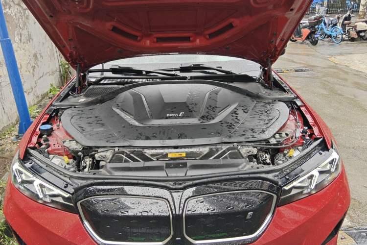 Used BMW i3 2023 eDrive 40 L Midnight Sports Package Engine Bay