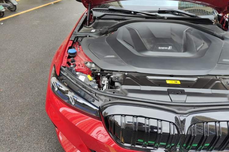 Used BMW i3 2023 eDrive 40 L Midnight Sports Package Engine Bay Right