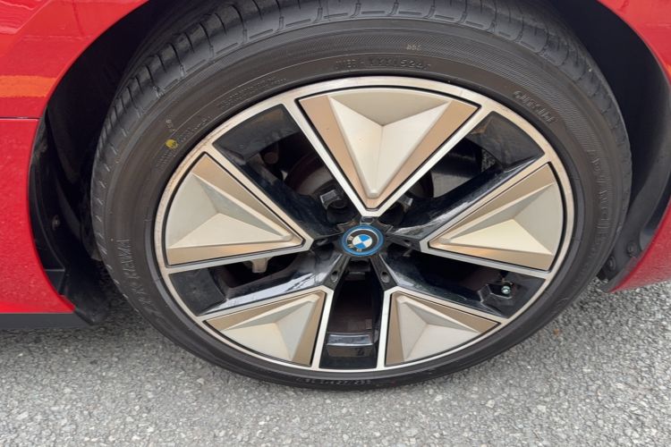 Used BMW i3 2023 eDrive 40 L Midnight Sports Package Exterior 8