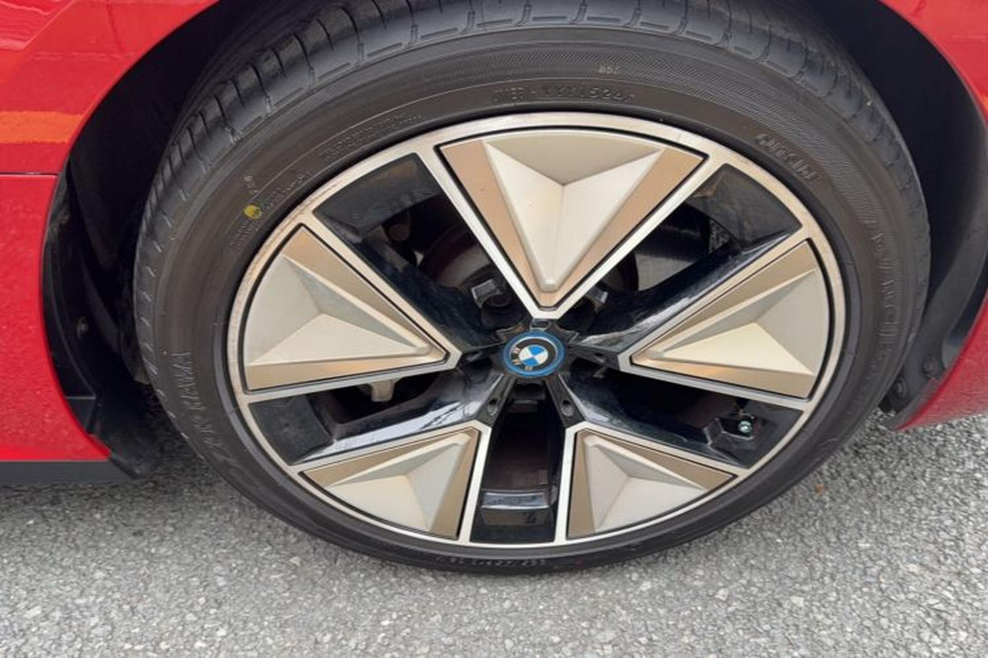 Used BMW i3 2023 eDrive 40 L Midnight Sports Package Exterior 8