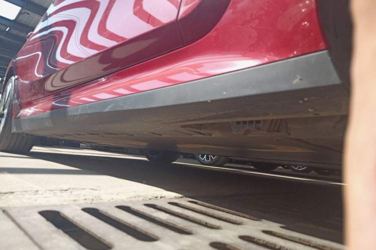 Used BMW i3 2023 eDrive 40 L Midnight Sports Package Right Side Sill