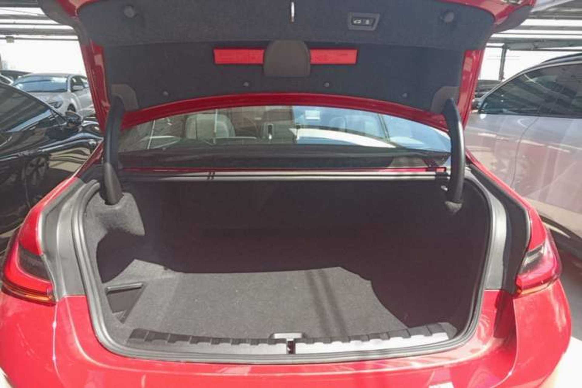 Used BMW i3 2023 eDrive 40 L Midnight Sports Package Trunk