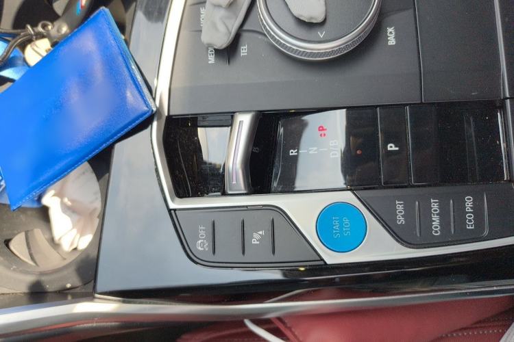 Used BMW i3 2023 eDrive 40 L Midnight Edition Gear Lever
