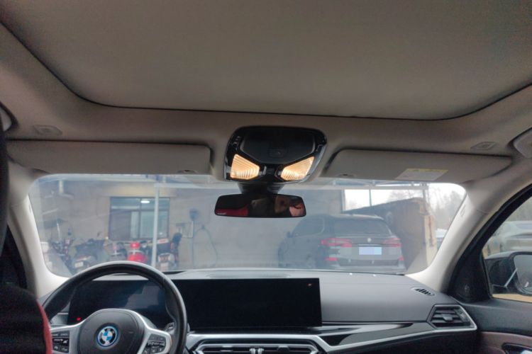Used BMW i3 2023 eDrive 40 L Midnight Sports Package Headliner