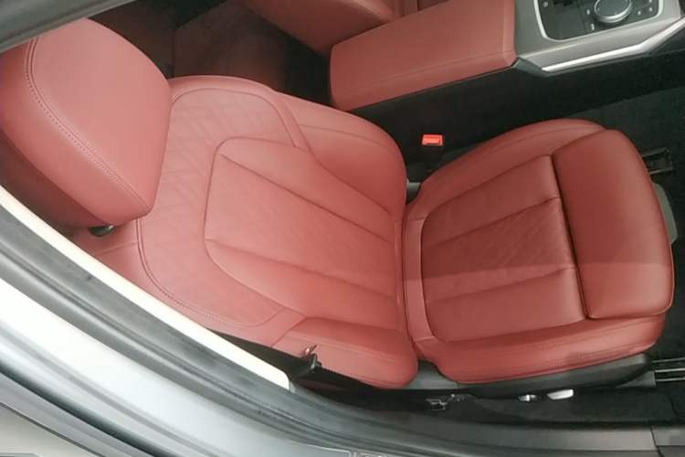Used BMW i3 2023 eDrive 40 L Midnight Edition Right Front Seat