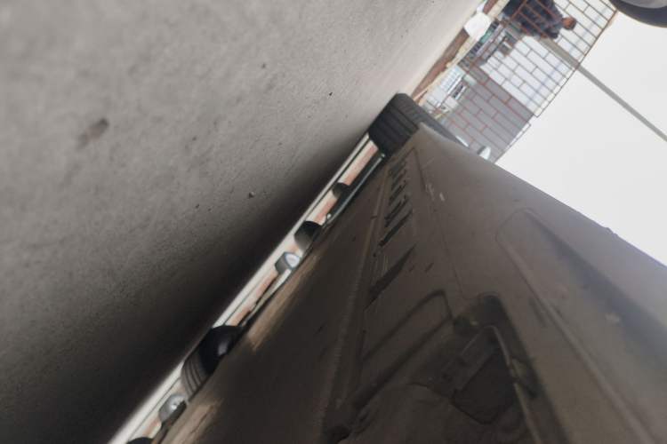 Used BMW i3 2023 eDrive 40 L Midnight Edition Right Side Sill