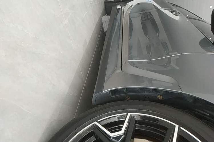 Used BMW i3 2023 eDrive 40 L Midnight Edition Right Side Sill