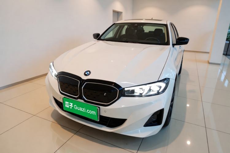 BMW i3 2023 eDrive 40 L Midnight Edition مستعملة Guazi used car, China used car export, Used car for sale, Used  cars, Cheapest cars for sale