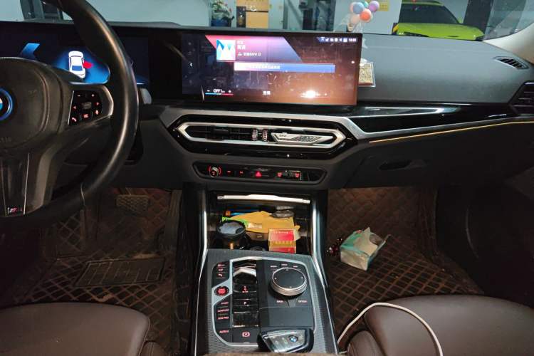 Used BMW i3 2023 eDrive 40 L Midnight Sports Package Audio And AC Panel