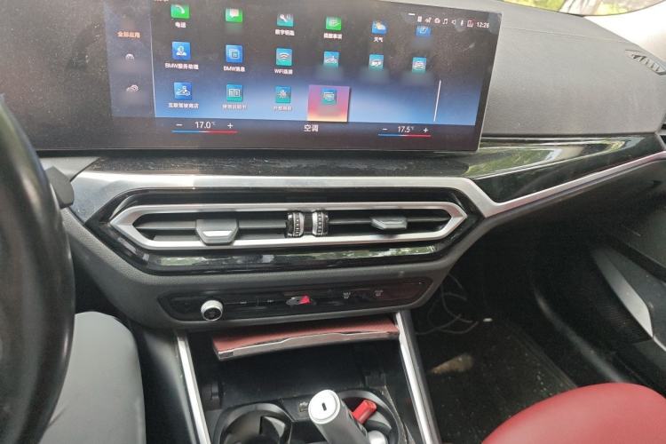 Used BMW i3 2023 eDrive 40 L Midnight Edition Audio And AC Panel