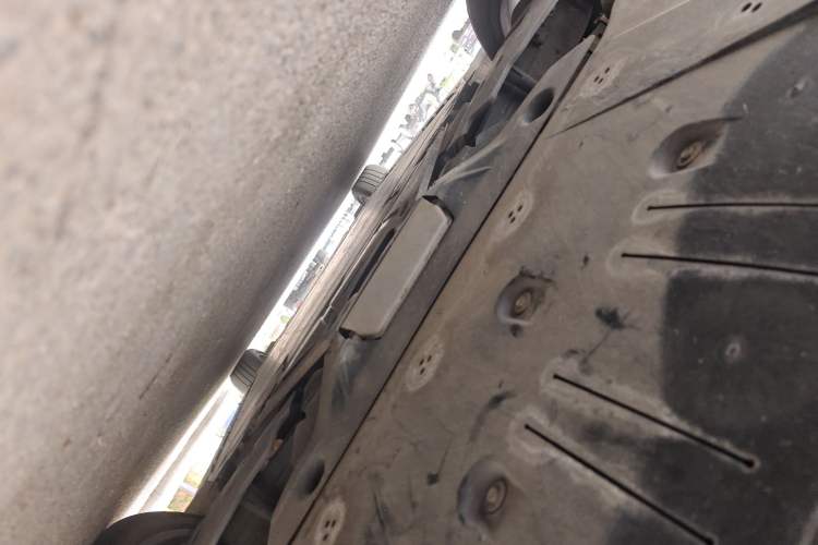 Used BMW i3 2023 eDrive 40 L Midnight Edition Chassis Rear