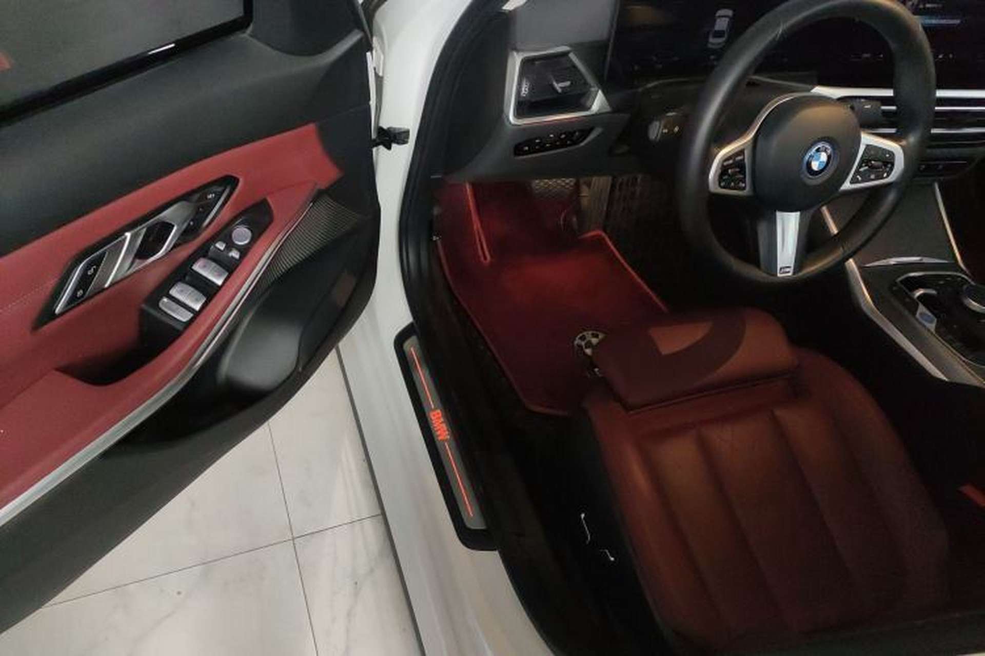 Used BMW i3 2023 eDrive 40 L Midnight Edition Driver Seat