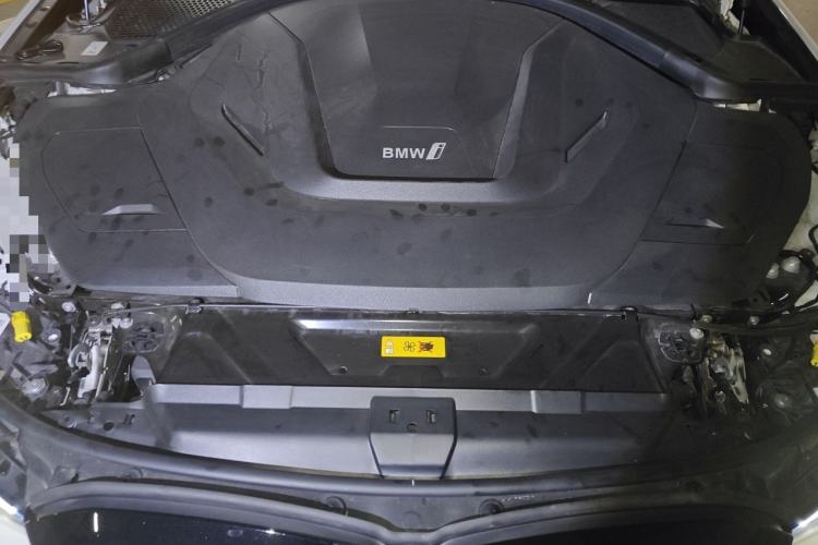 Used BMW i3 2023 eDrive 40 L Midnight Edition Engine Bay
