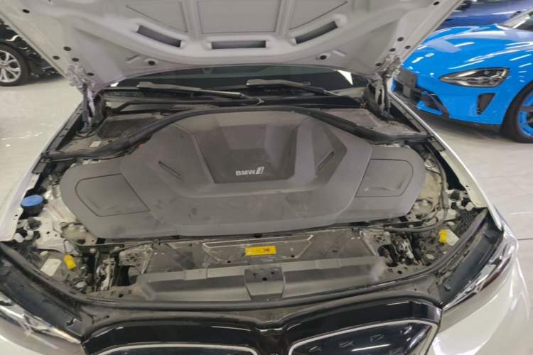 Used BMW i3 2023 eDrive 40 L Midnight Edition Engine Bay