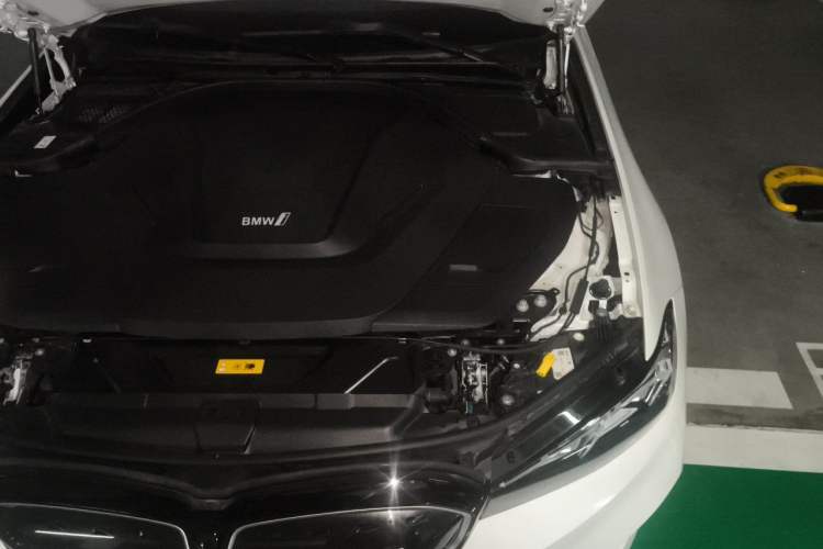 Used BMW i3 2023 eDrive 40 L Midnight Edition Engine Bay Left