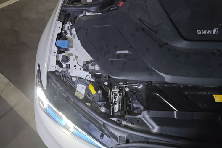 Used BMW i3 2023 eDrive 40 L Midnight Edition Engine Bay Right