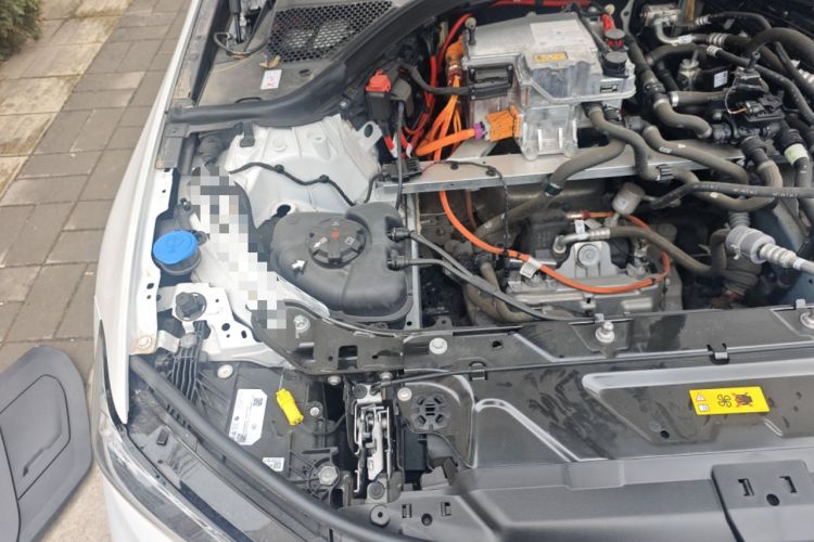 Used BMW i3 2023 eDrive 40 L Midnight Edition Engine Bay Right