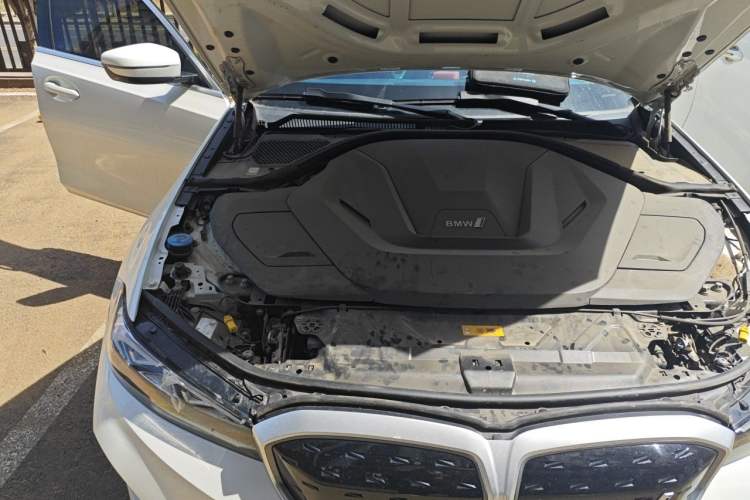 Used BMW i3 2023 eDrive 40 L Midnight Edition Engine Bay Right
