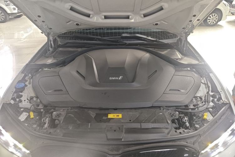 Used BMW i3 2023 eDrive 40 L Midnight Sports Package Engine Bay