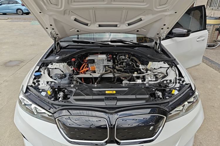 Used BMW i3 2023 eDrive 40 L Midnight Edition Engine Bay