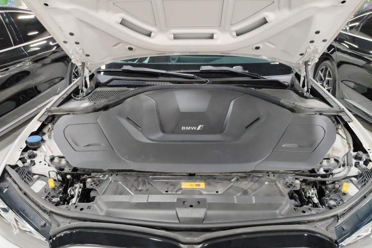 Used BMW i3 2023 eDrive 40 L Midnight Edition Engine Bay