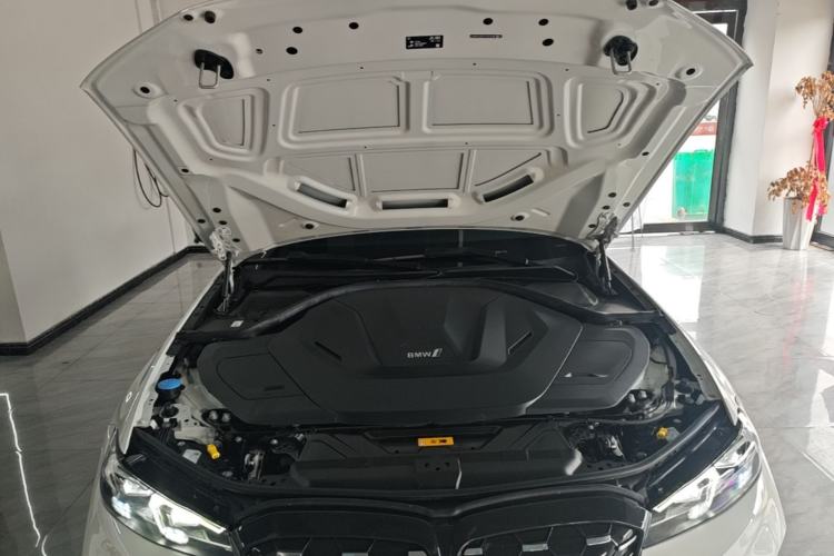 Used BMW i3 2023 eDrive 40 L Midnight Edition Engine Bay