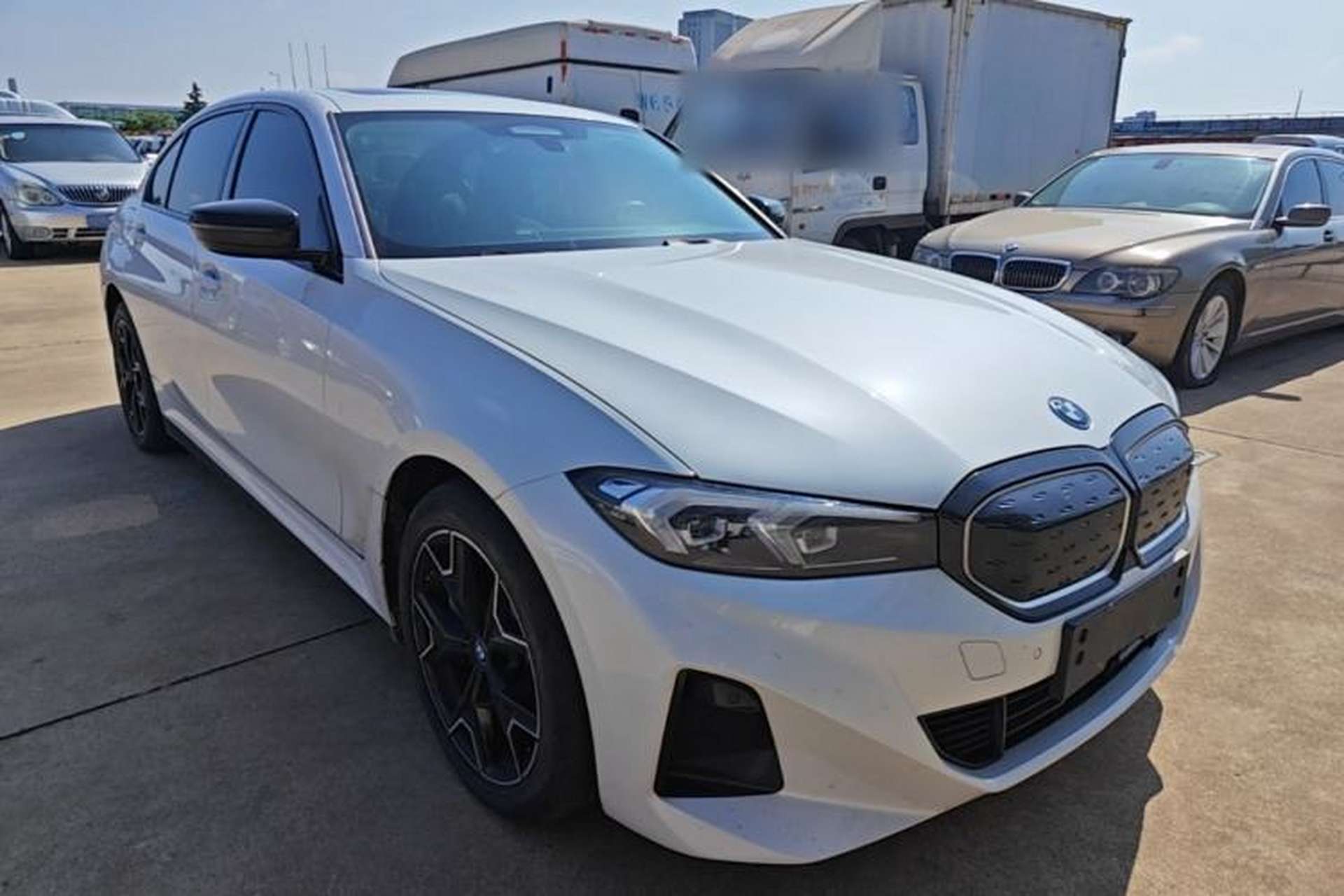 Used BMW i3 2023 eDrive 40 L Midnight Edition Exterior 1