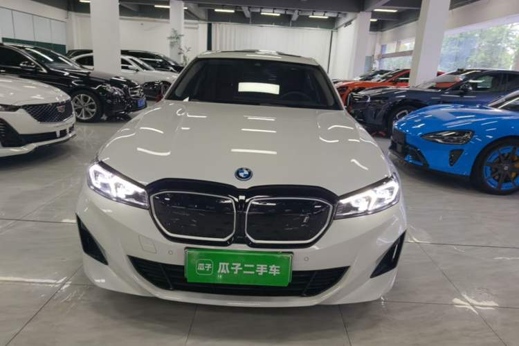 Used BMW i3 2023 eDrive 40 L Midnight Edition Front