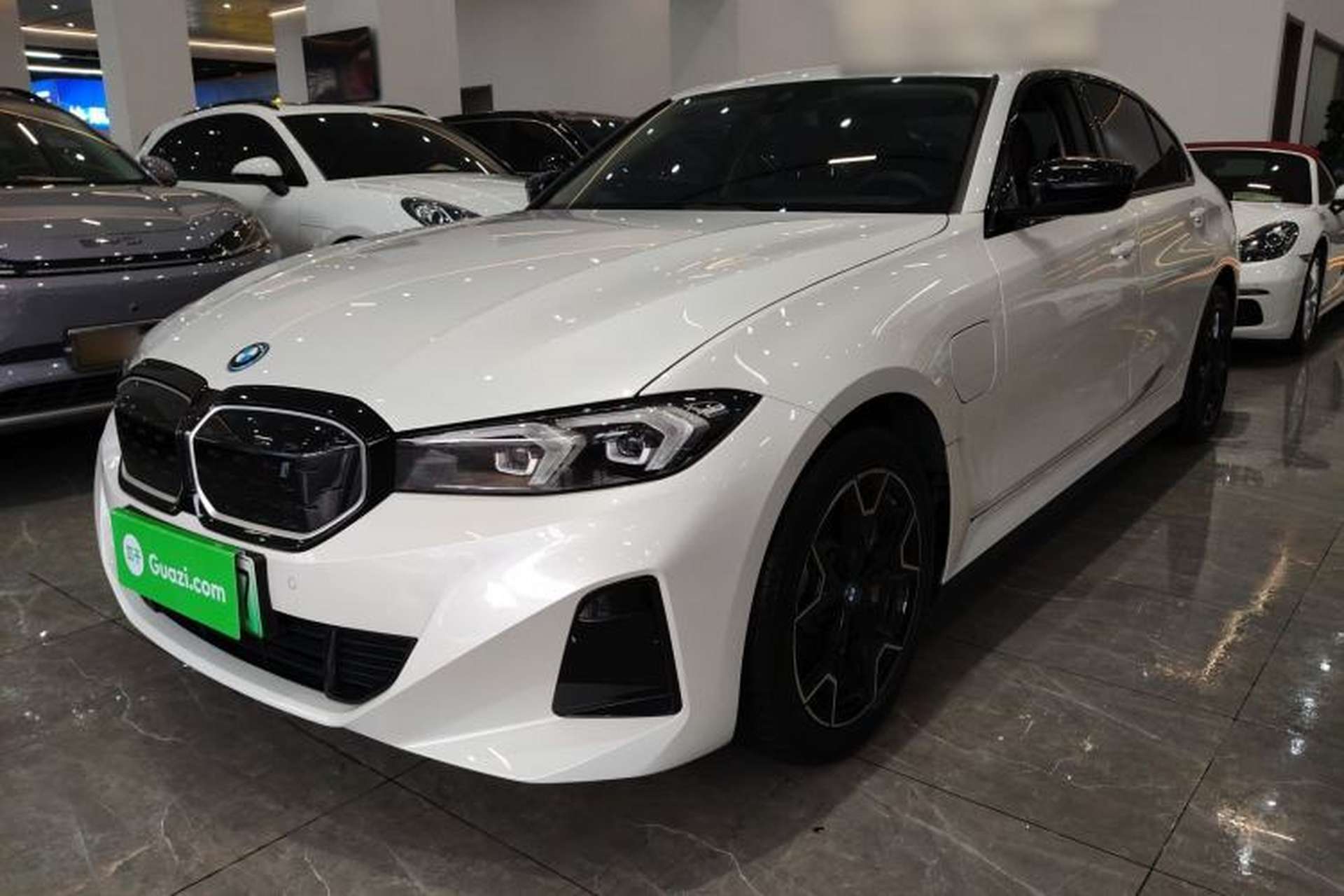 Used BMW i3 2023 eDrive 40 L Midnight Edition Front Left 45 Deg