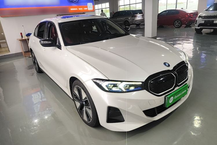 Used BMW i3 2023 eDrive 40 L Midnight Sports Package Front Right 45 Deg