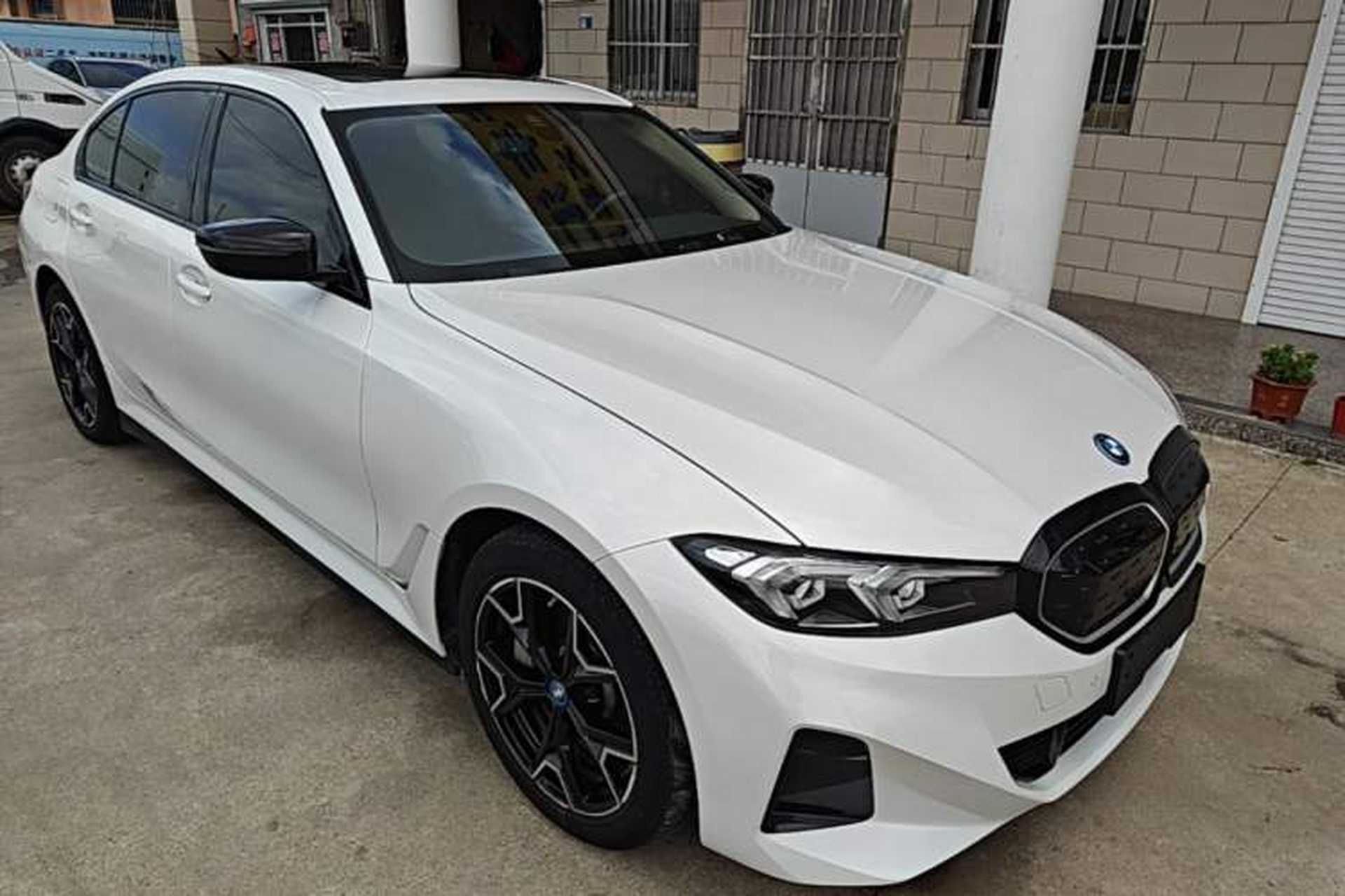 Used BMW i3 2023 eDrive 40 L Midnight Edition Front Right 45 Deg