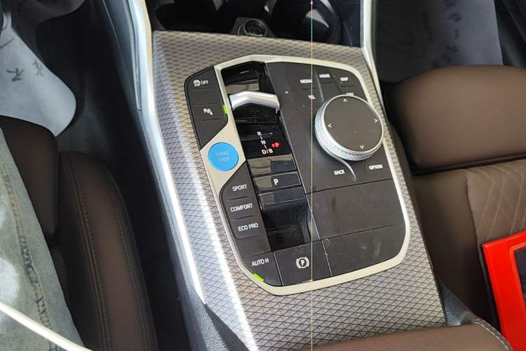 Used BMW i3 2023 eDrive 40 L Midnight Edition Gear Lever