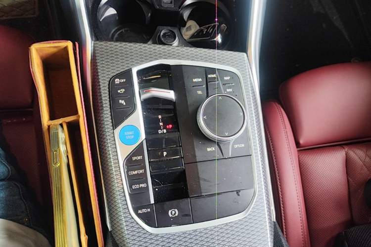 Used BMW i3 2023 eDrive 40 L Midnight Sports Package Gear Lever