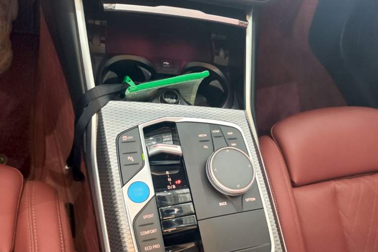 Used BMW i3 2023 eDrive 40 L Midnight Edition Gear Lever