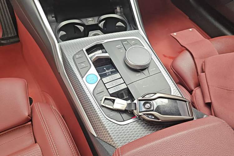 Used BMW i3 2023 eDrive 40 L Midnight Edition Gear Lever