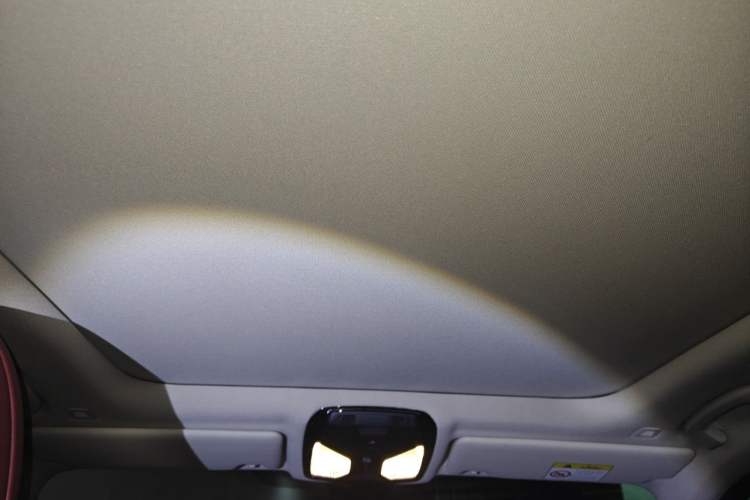 Used BMW i3 2023 eDrive 40 L Midnight Edition Headliner