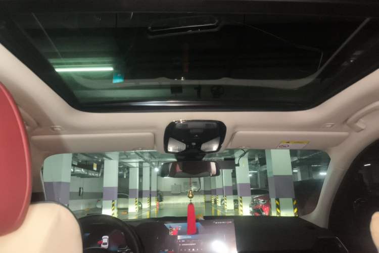 Used BMW i3 2023 eDrive 40 L Midnight Edition Headliner
