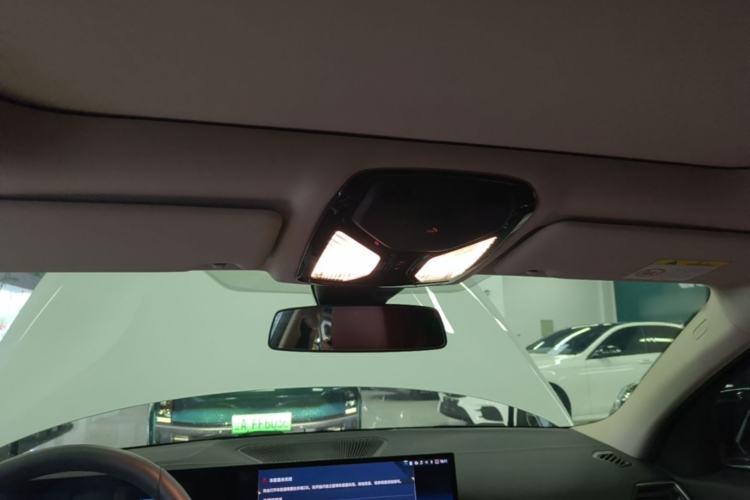Used BMW i3 2023 eDrive 40 L Midnight Edition Headliner