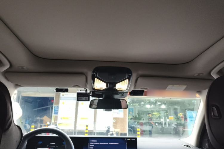 Used BMW i3 2023 eDrive 40 L Midnight Edition Headliner