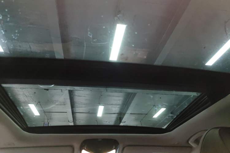 Used BMW i3 2023 eDrive 40 L Midnight Edition Headliner