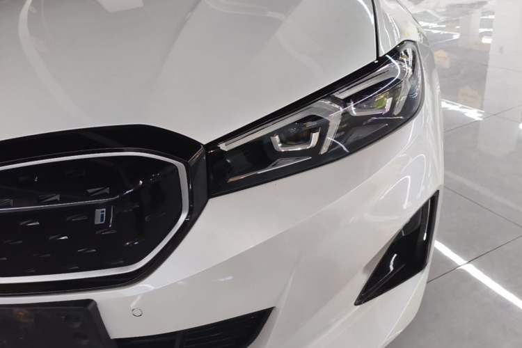 Used BMW i3 2023 eDrive 40 L Midnight Edition Left Front Headlight