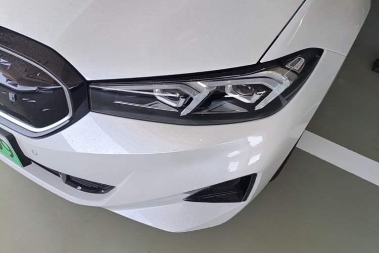 Used BMW i3 2023 eDrive 40 L Midnight Edition Left Front Headlight