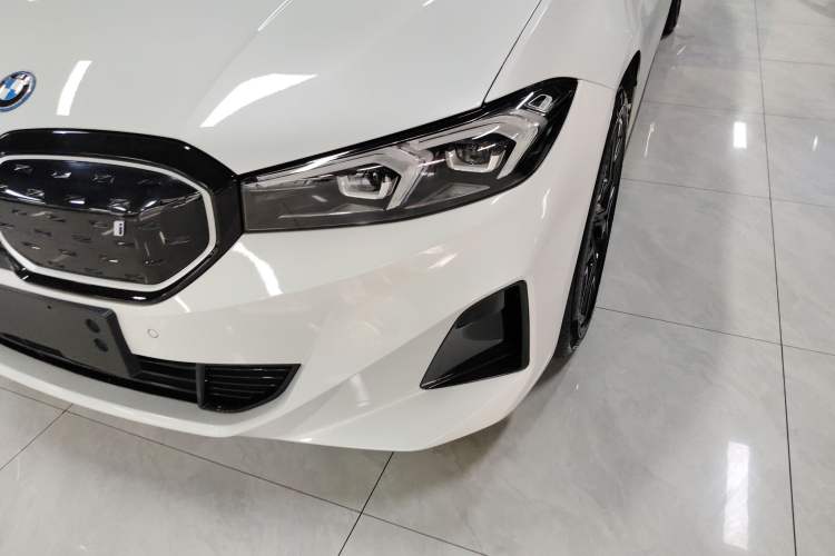 Used BMW i3 2023 eDrive 40 L Midnight Edition Left Front Headlight