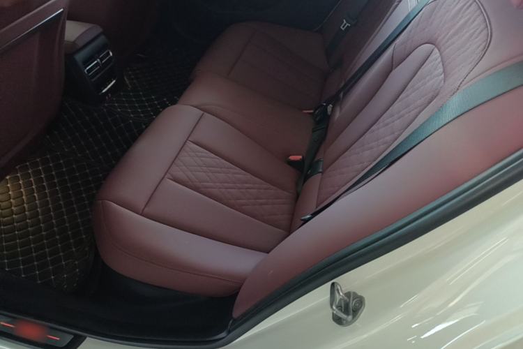 Used BMW i3 2023 eDrive 40 L Midnight Edition Left Rear Seat