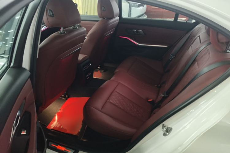 Used BMW i3 2023 eDrive 40 L Midnight Edition Left Rear Seat
