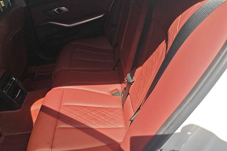 Used BMW i3 2023 eDrive 40 L Midnight Edition Left Rear Seat